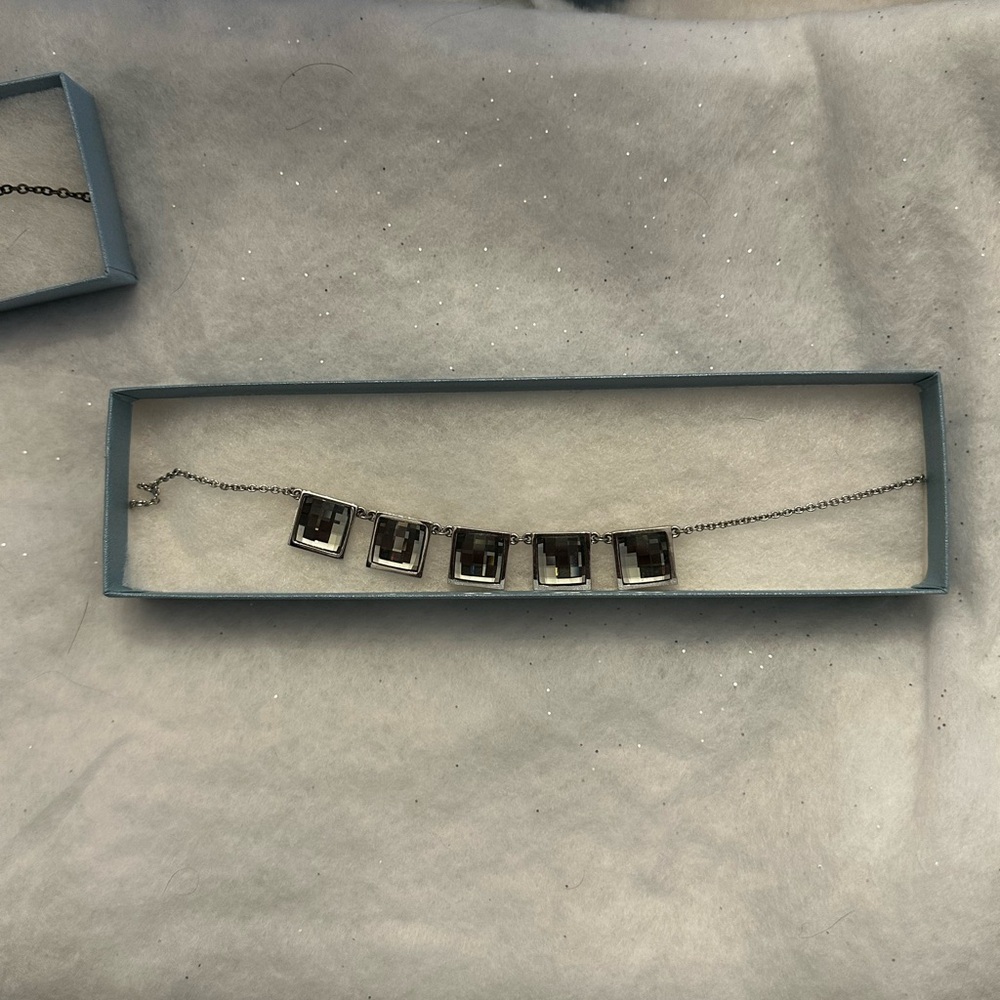 Elegant Silver and Black Necklace
